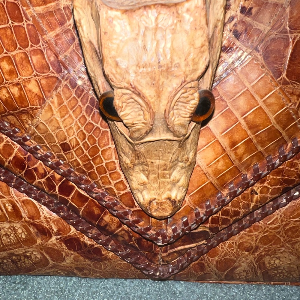 Vintage alligator Leather Clutch (missing foot) Cuba 1940’s